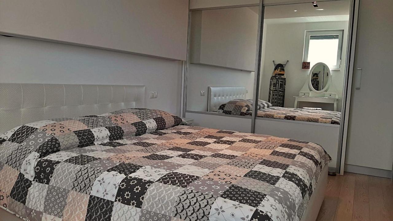 Apartment Iva Оміш Екстер'єр фото